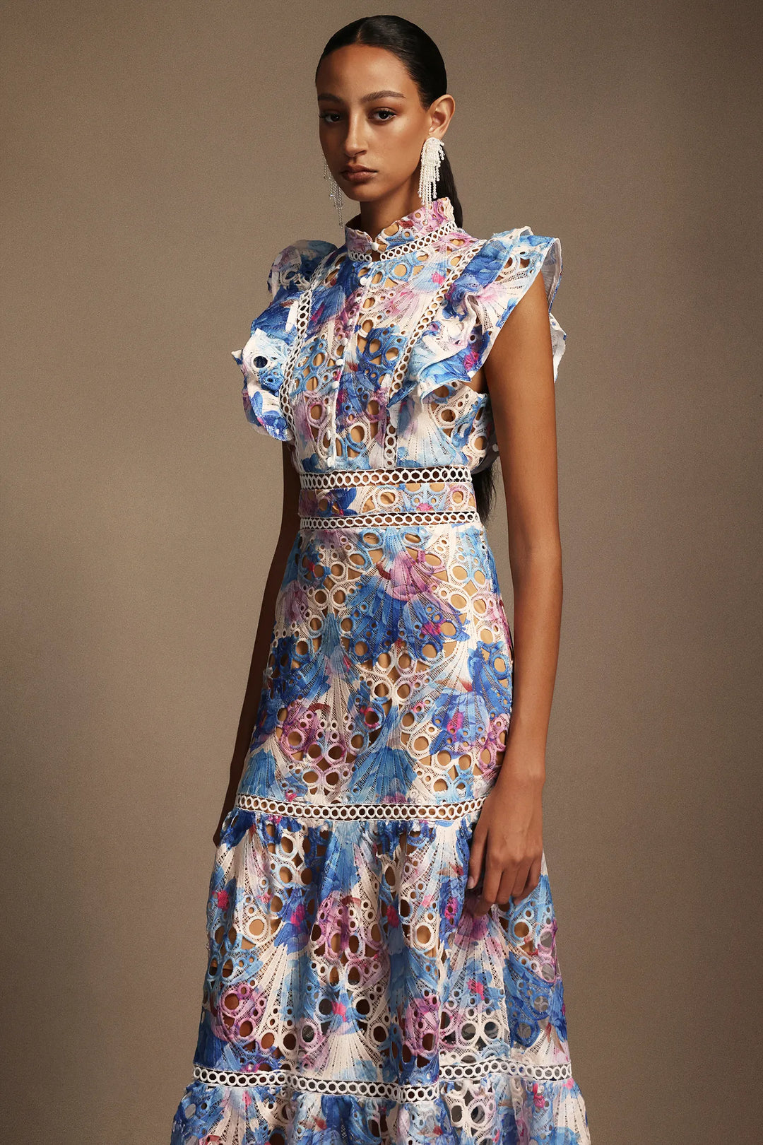 Paula - Hollow Sleeveless Midi Dress