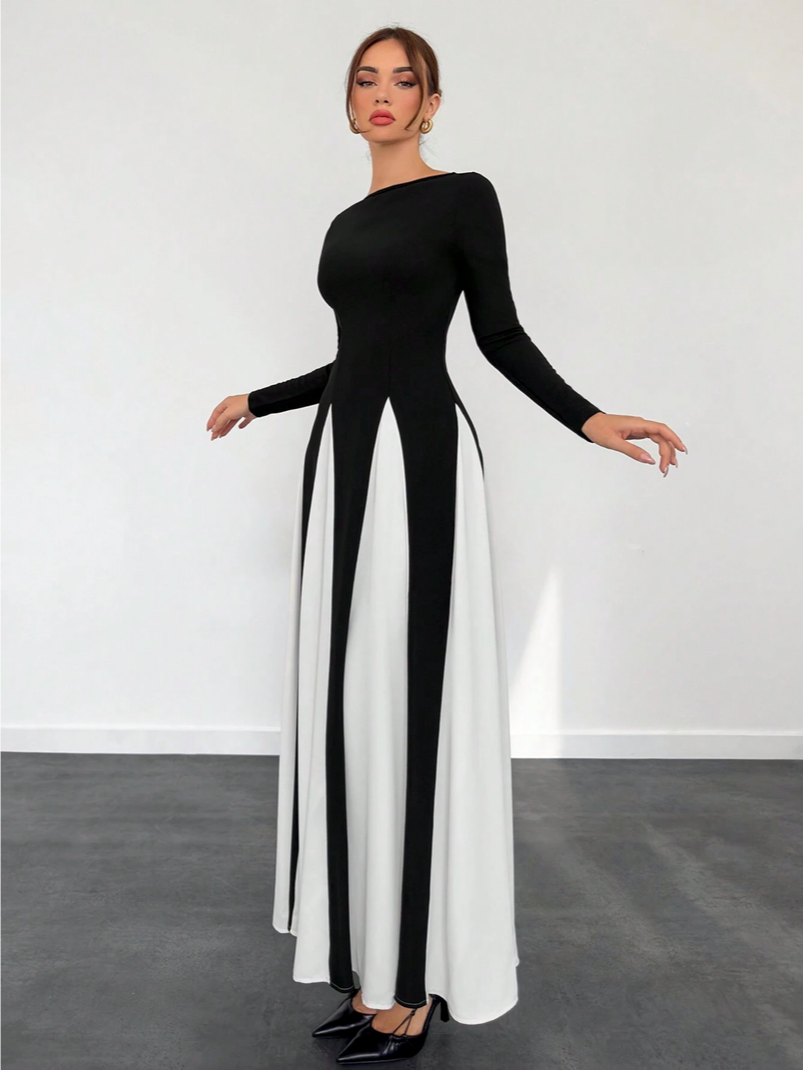 Xylina - Sleek Spliced Crewneck Slim-Fit Dress