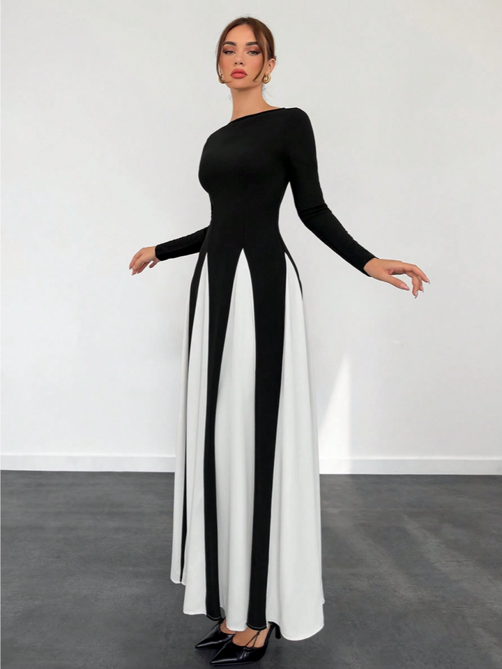 Xylina - Sleek Spliced Crewneck Slim-Fit Dress